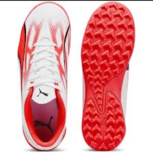Puma Utra Play Soccer Cleats